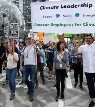 huelga-en-amazon-crop1685558246668-jpg-966076397-jpg.