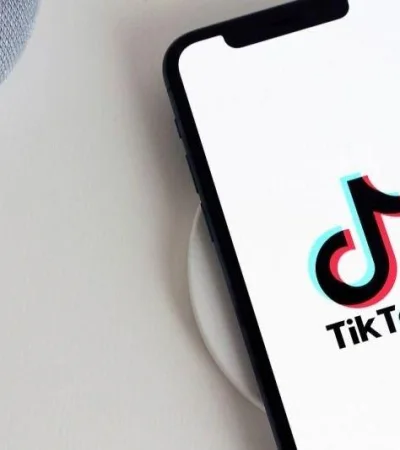 646cc7402e45c-950-534-jpg.