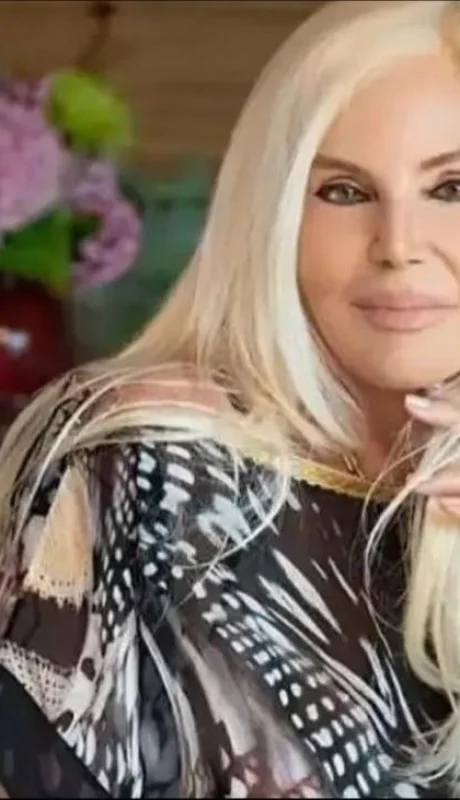 susana-gimenez-marley-png.