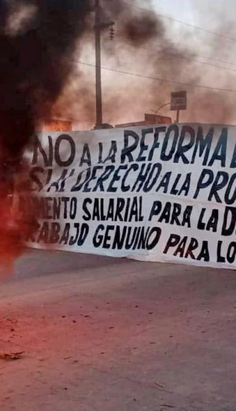 1687043107230617541-jpg.