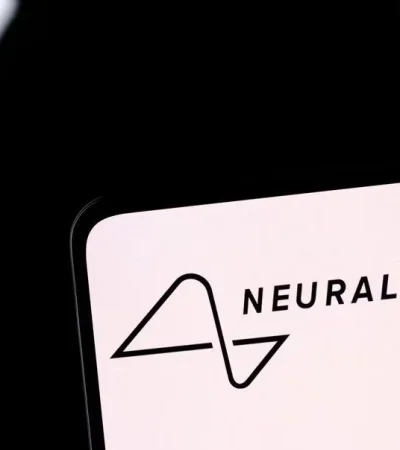 neuralink-cerebro-chips-png.