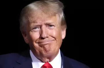 Trump insinúa "un día extremadamente violento" para acabar con el crimen