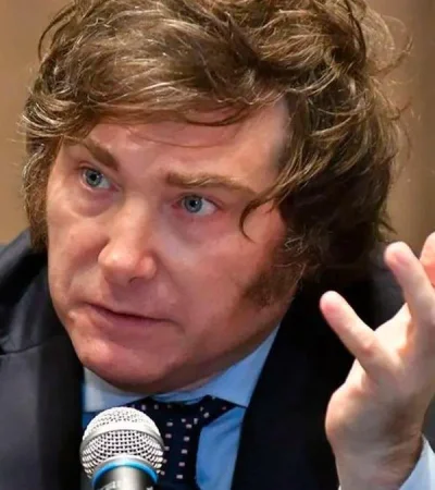 javier-milei-presento-corrientes-una-copia-del-plan-cordoba-jpg.