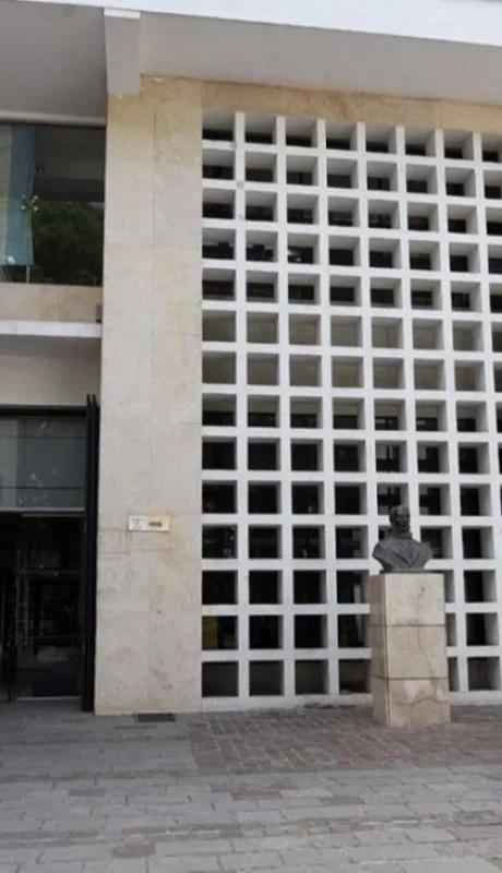 comunicado-la-biblioteca-san-martin-esta-en-peligro-1-jpg.