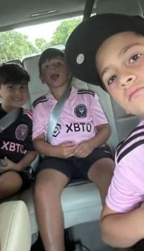 d2f9896d-eb1d-40af-845a-0624c66f3adc-jpg.