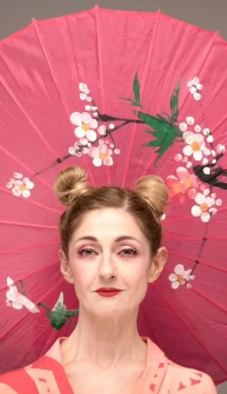 carolareynaprensa1-jpg.