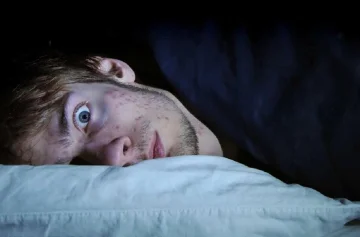 Parálisis del sueño: cómo afrontar este trastorno aterrador que viene creciendo