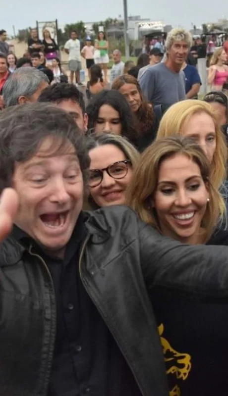 javier-milei-en-campana-por-pinamar-1495851-jpg.