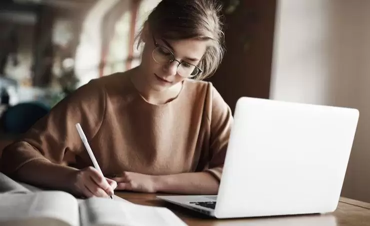 estudio-tips-consejos-alumnos-profesionales-expertos-png.