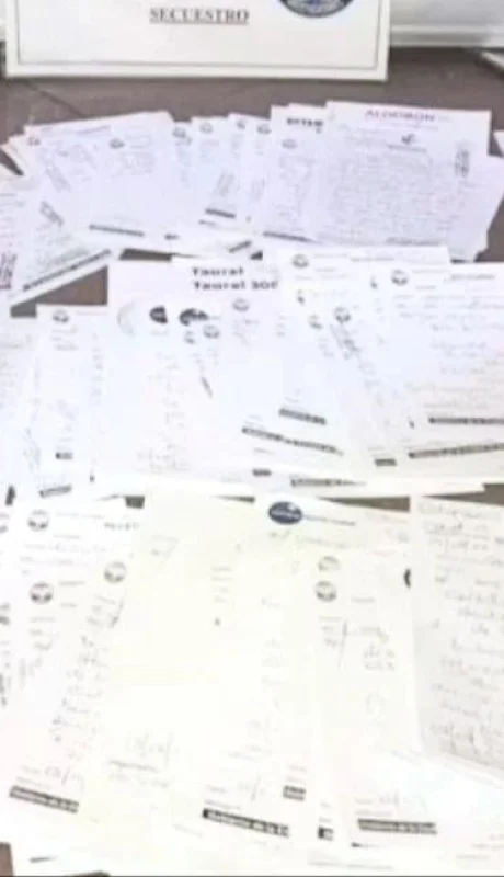 certificados-truchos-jpg.