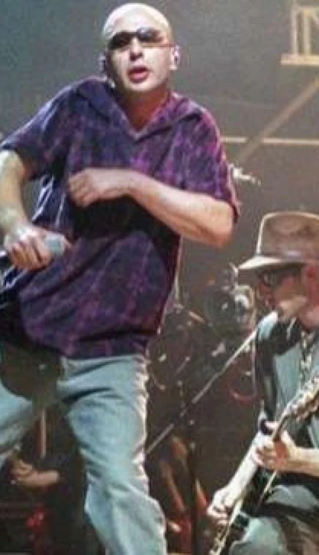 patricio-rey-redondos-cordoba-2001-ph-candelaria-lagos-telam-jpg.