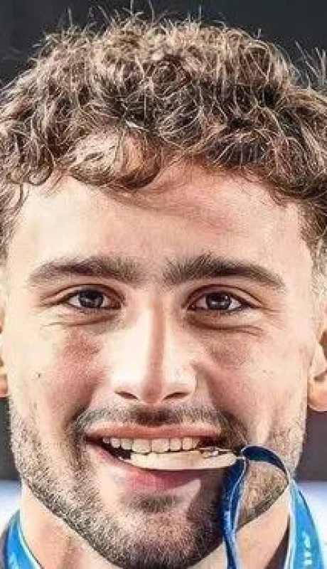 f4o30p1wcaebllm-jpg.