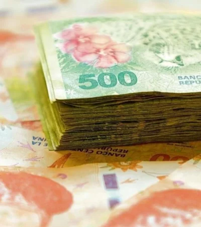 pesos-argentinos-jpg.