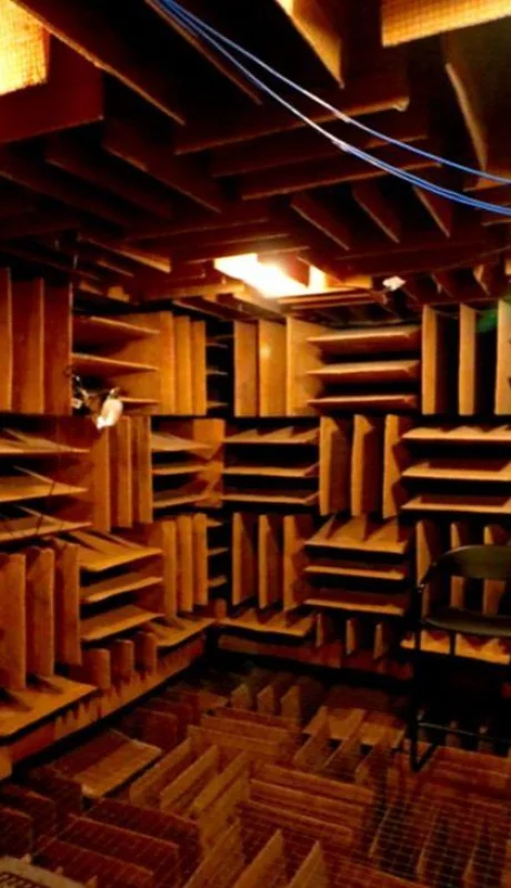 camara-anecoica-sonido-salud-png.