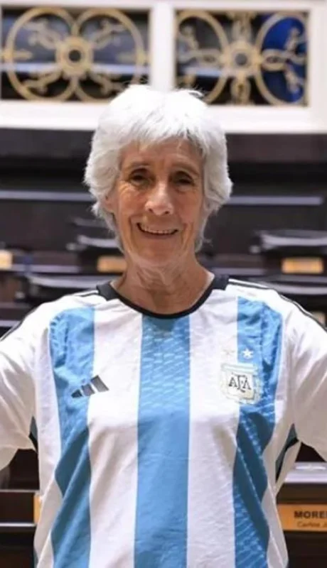 Elba Selva, ícono del fútbol femenino.