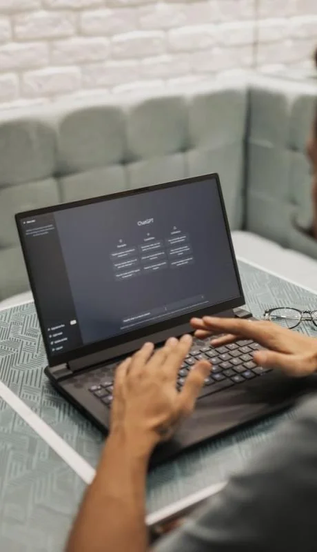 pexels-matheus-bertelli-16094044-jpg.