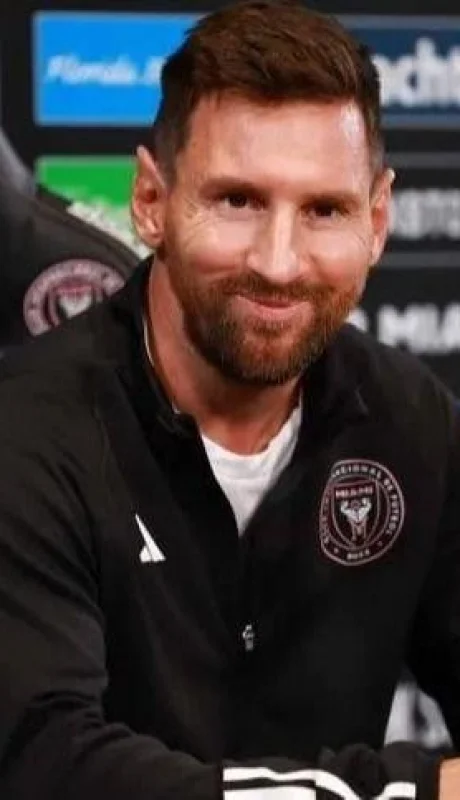 whatsapp-image-2023-08-17-at-17-52-01-jpeg.