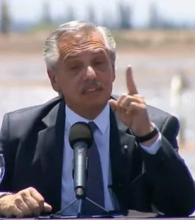 casa-rosada---republica-argentina---en-vivo-el-presidente-inaugura-la-ampliacion-de-la-planta-depuradora-de-liquidos-cloacales-mendoza-nxik46nfvsm---6