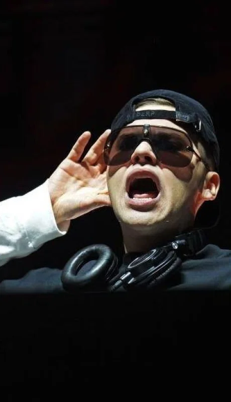 getpaidstock-com--64da4f04333a5-jpg.