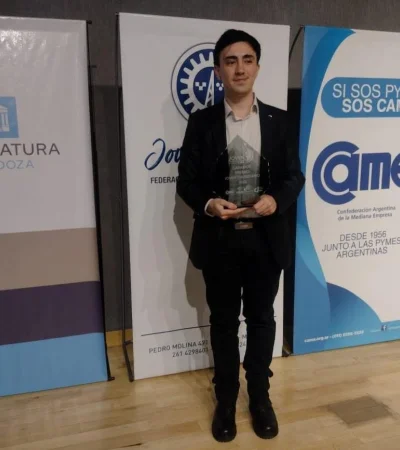 premio-joven-emprendedor-jpg.
