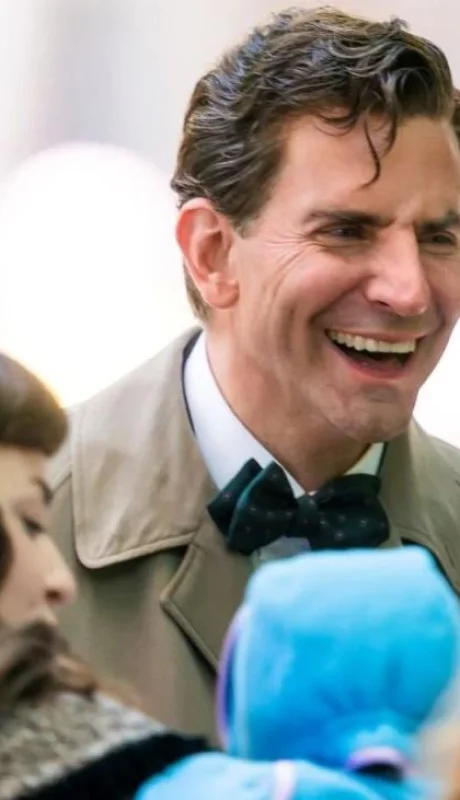 bradley-cooper-filming-maestro-in-central-park-jpg.