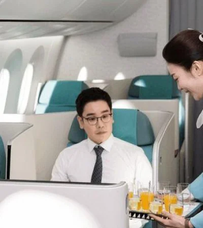 fl-first-class-in-flight-img-01-m-png.