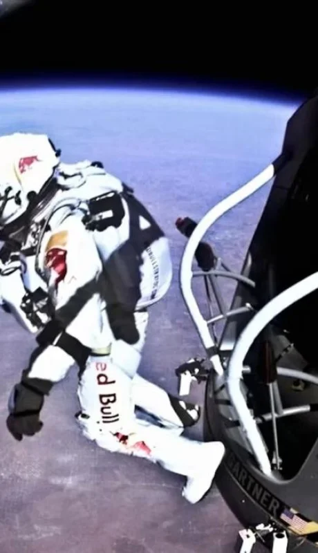salto-video-felix-baumgartner-png.