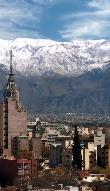 00-01-mendoza-city-webp.