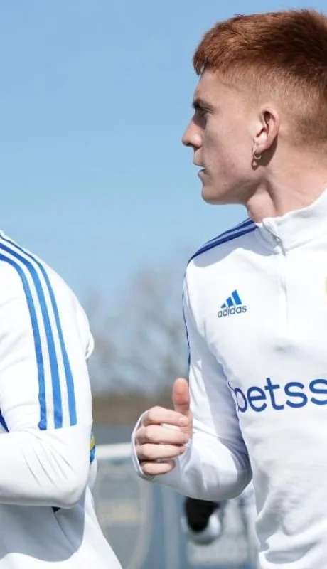 f51suhaxuaebnj3-jpg.