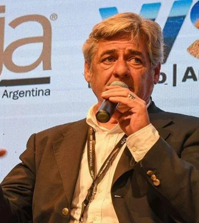 nicolas-pino-acsoja-jpg.