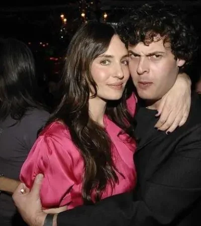 6hdsgoefovfovfley5zic4phv4-jpg.