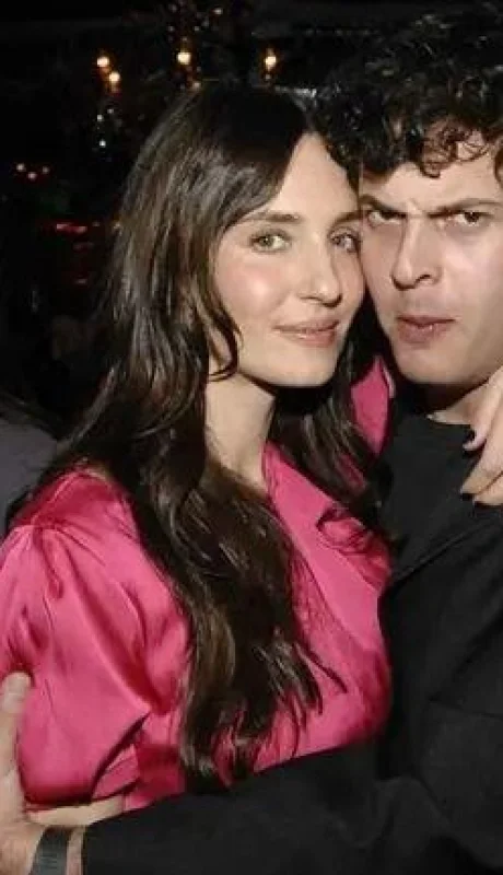 6hdsgoefovfovfley5zic4phv4-jpg.