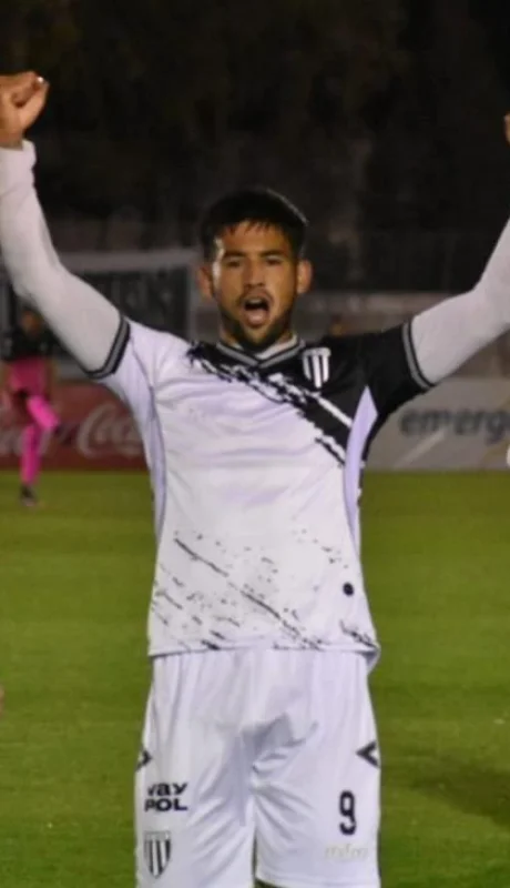 f5ooyuewkaadxvs-jpg.