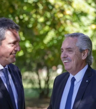 alberto-fernandez-sergio-massa-y-la-foto-para-apagar-el-incendio-1551495-jpg.