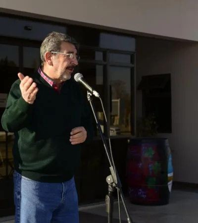 dlam6mwxoae6jye-jpeg.