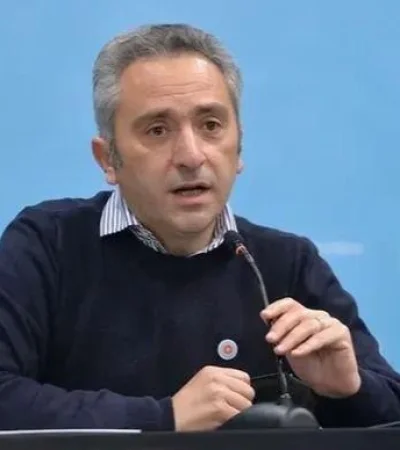 andres-larroque-jpg.