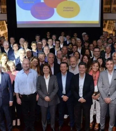 equipo-bullrich-jpg.