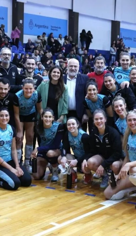 f5tjsrxx0aa4m7y-jpg.