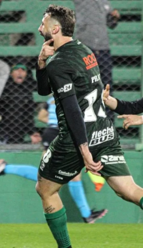 f5ywe3cw8aaji3y-jpg.