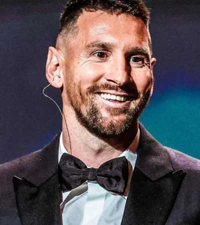 f9t-pbkwkaaxzcy-jpg.