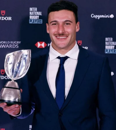 el-argentino-rodrigo-isgro-fue-elegido-como-el-mejor-jugador-del-ano-del-rugby-seven-jpg.