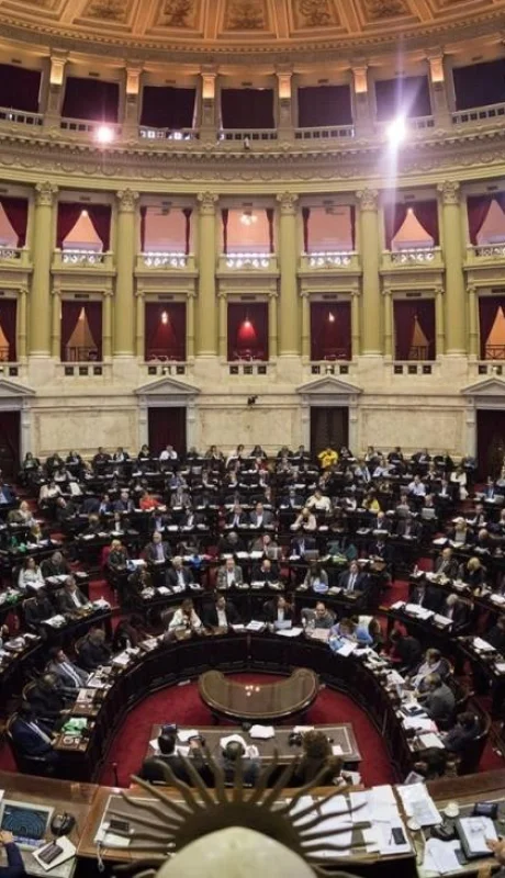 debate-por-el-aborto-diputados-congreso-1920-66-jpg.