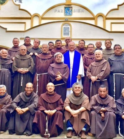 franciscanos-jpg.