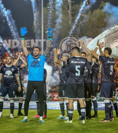 f8lqarwwkaaqhhq-jpg.