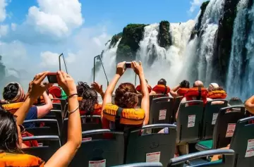 Fuerte caída de los turistas que nos visitan desde el exterior