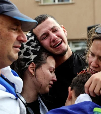 familiares-israel-jpg.