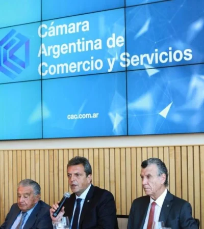 1696967407231010653-jpg.