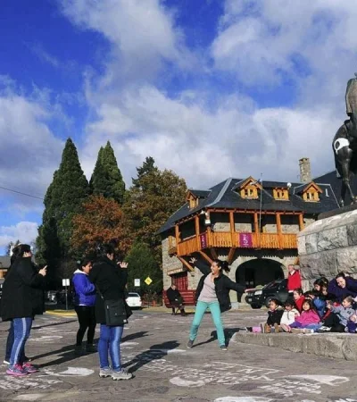 652d47c9e01a7-1200-jpg.