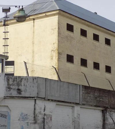 1440px-carcel-de-devoto-buenos-aires-jpg.