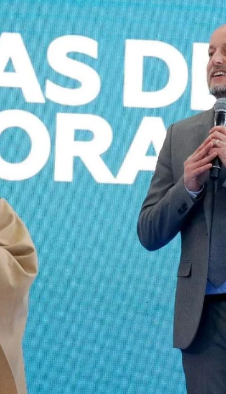 1632092707210919696-jpg.